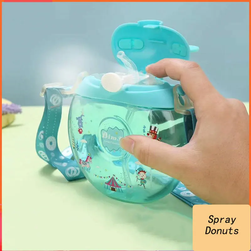 Kids Spray Cup Straw Water Bottles Leak-proof BPA Free Silicone Creative Plastic Drink Water Bottles for Outdoor
