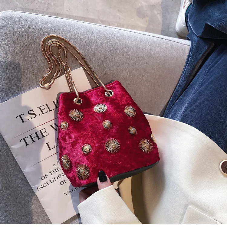 Nuove borse da donna Secchiello Elegante borsa Veet Tote Borsa a tracolla con tracolla a catena dorata_voghion.com