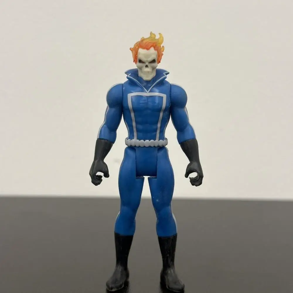 GHOST RIDER フィギュア　3.75インチ Amazon.com: Hasbro Marvel Legends Universe 3.75