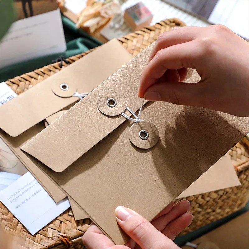 5 Sheets/pack Retro Kraft Paper Envelopes Stationery Paper Postcards Storage Bag Envelopes 11.5*17cm