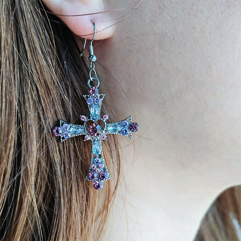 アクセサリー PREEK Cross Earrings Amazon.com: Dainty Silver Cross Earring Vintage Cubic