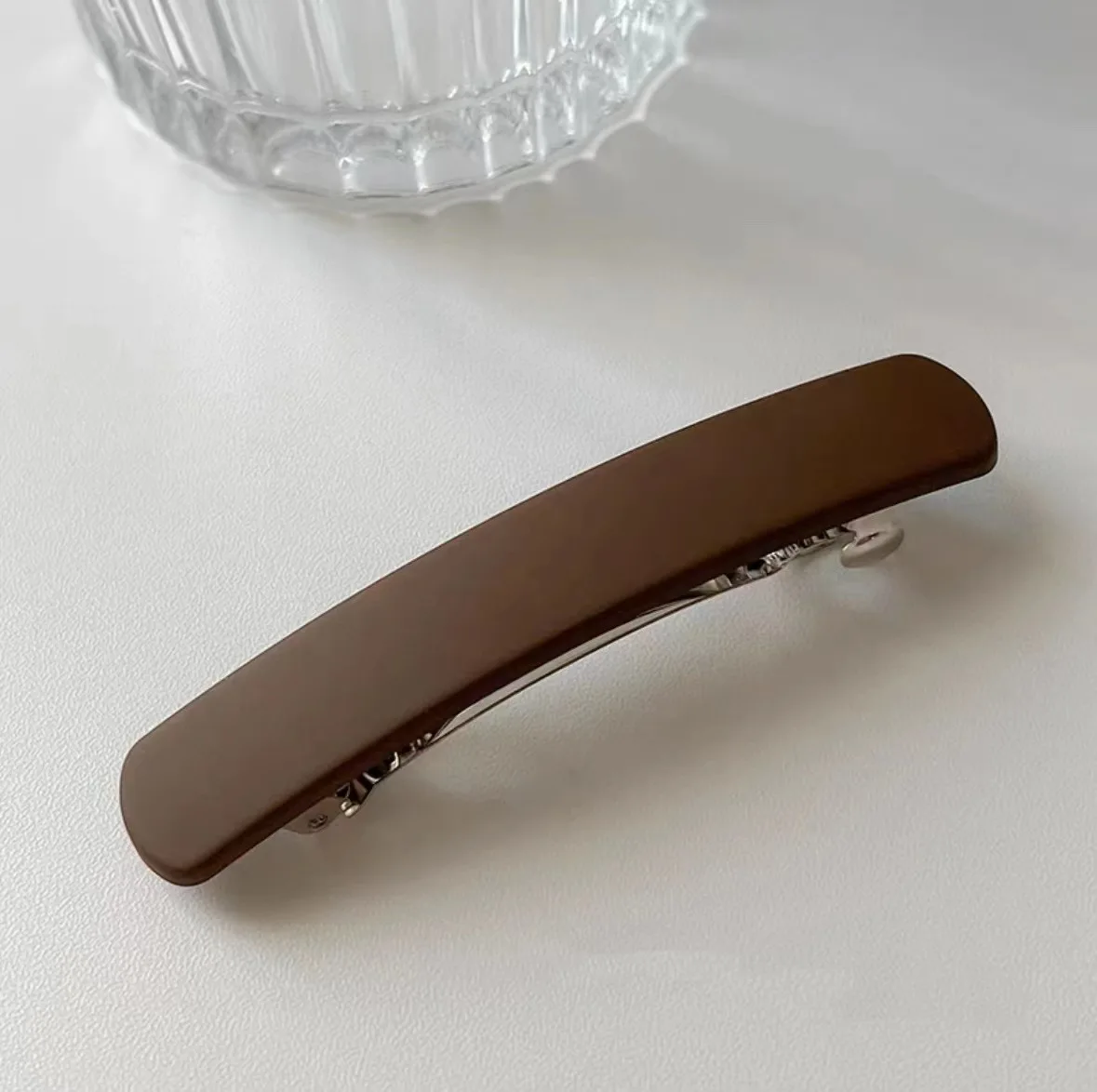Elegante matte haarclip voor dames sterke grip haaraccessoire_voghion.com
