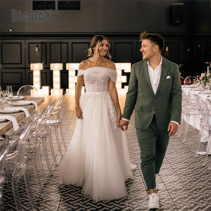 

Elegant A-Line Wedding Dresses Women Pleat Lace Open Back Off The Shoulder Tulle Split Bridal Gown Sweep Train Vestidos De Noiva