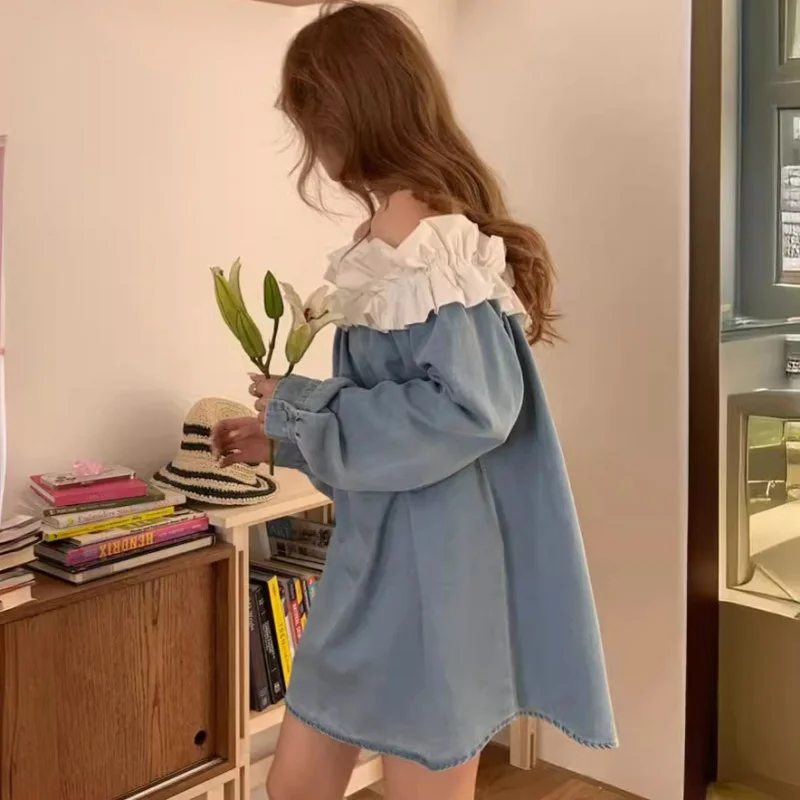 

Real Shot 2024 Spring New Dignified Sense of Design Contrast Color Lace off-Shoulder Washed Denim Shirt for Women Rihgdss