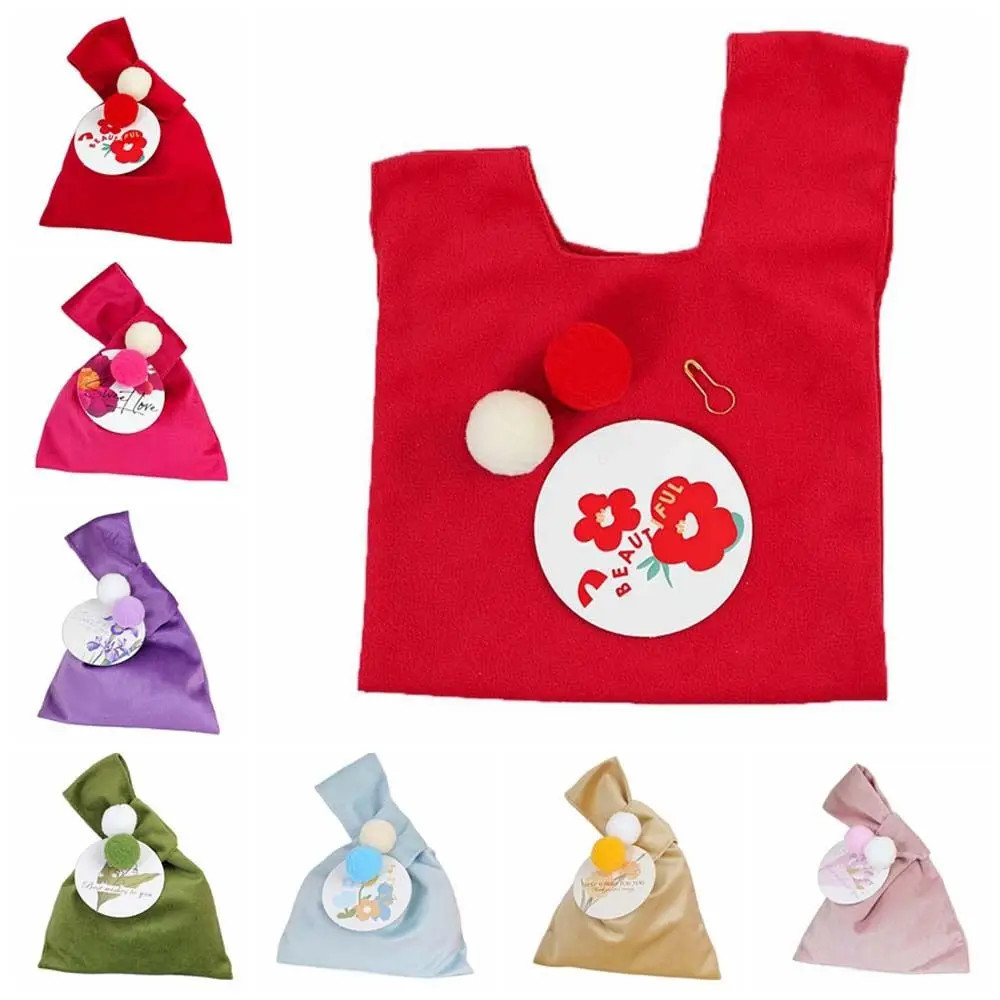 

Large Capacity Velvet Knot Handbag Storage Bag Plush Ball Festive Sugar Bag Mini Tote Bag Wedding Candy Bag Small Vest Wrist Bag