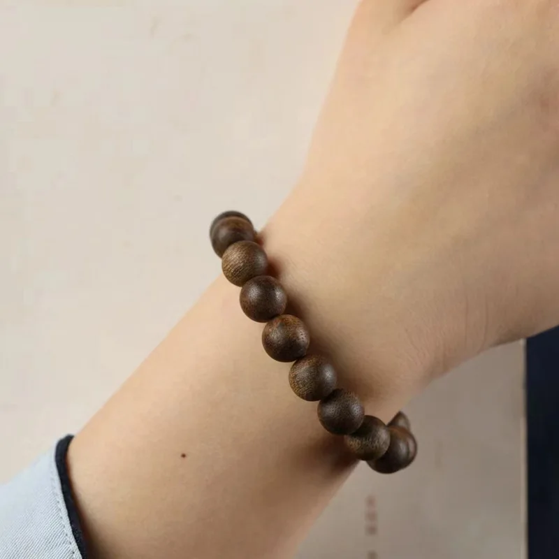 

Vietnam Nha Trang Submerged Aged Agarwood Chess Nan Men and Women Rosary White Qi Nan Agilawood Crafts108Bracelet Rosary Pieces