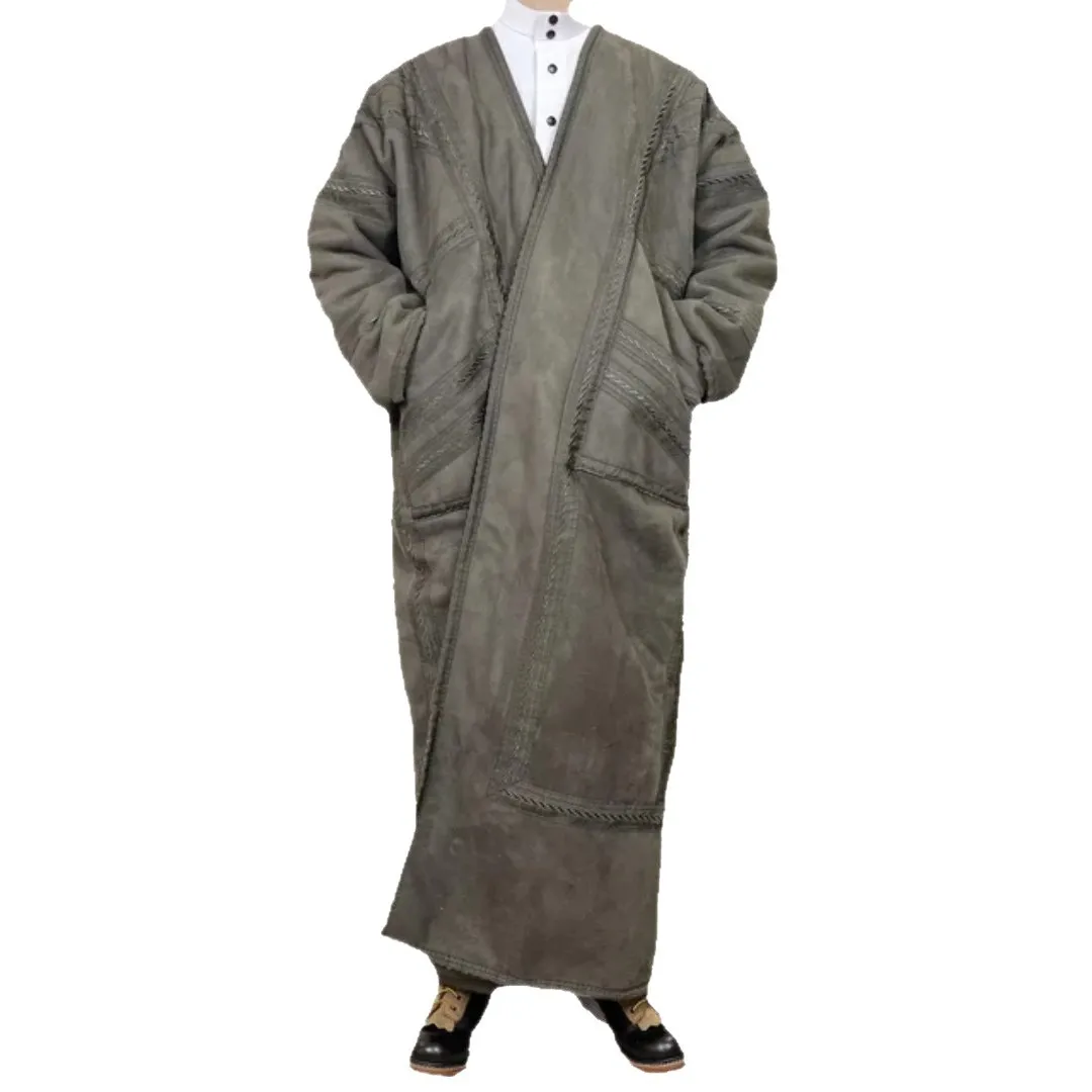 فروة رجالية شتوية فاخرة – تصميم تراثي بلمسة عصرية