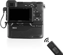 Meike MK-A6600 Pro With Remote Vertical Battery Grip Work for Sony A6600 Camera