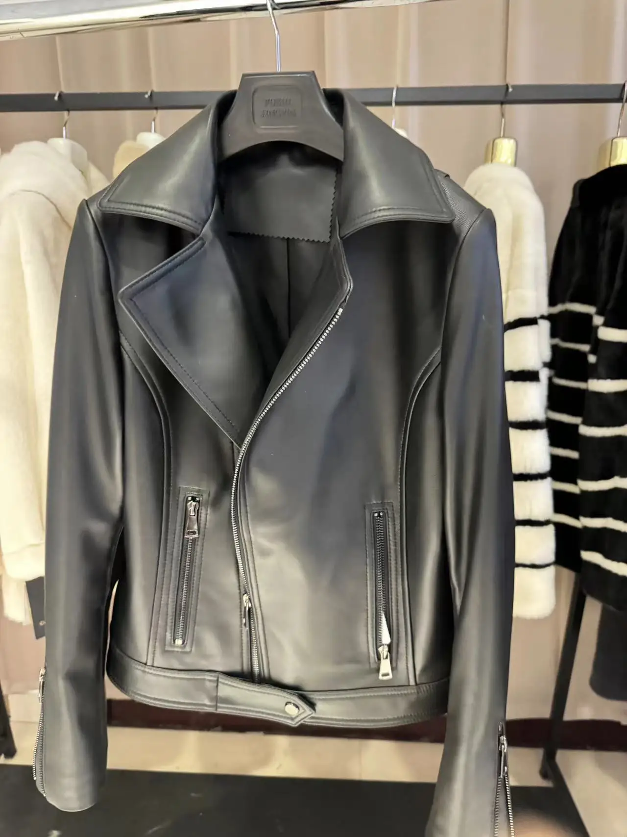 Women Leather Jackets Sheepskin Genuine Leather Women Short TURN-DOWN COLLAR coat autumn winter outside wear coat