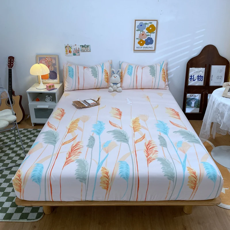 100CottonPlantFourCornersBedspreadontheBedWithElasticStrap