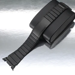 Premium Stainless Steel Smartwatch Band - Elegant Strap - Galaxy 8 44mm 40mm (Black)