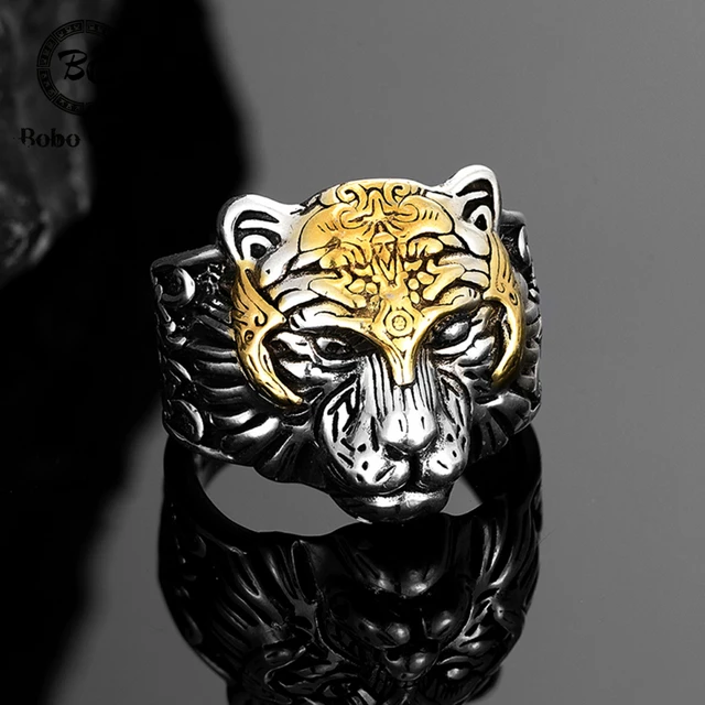 18 K Yellow Gold Double Head Tiger Ring | LauraFiveStarJewelry