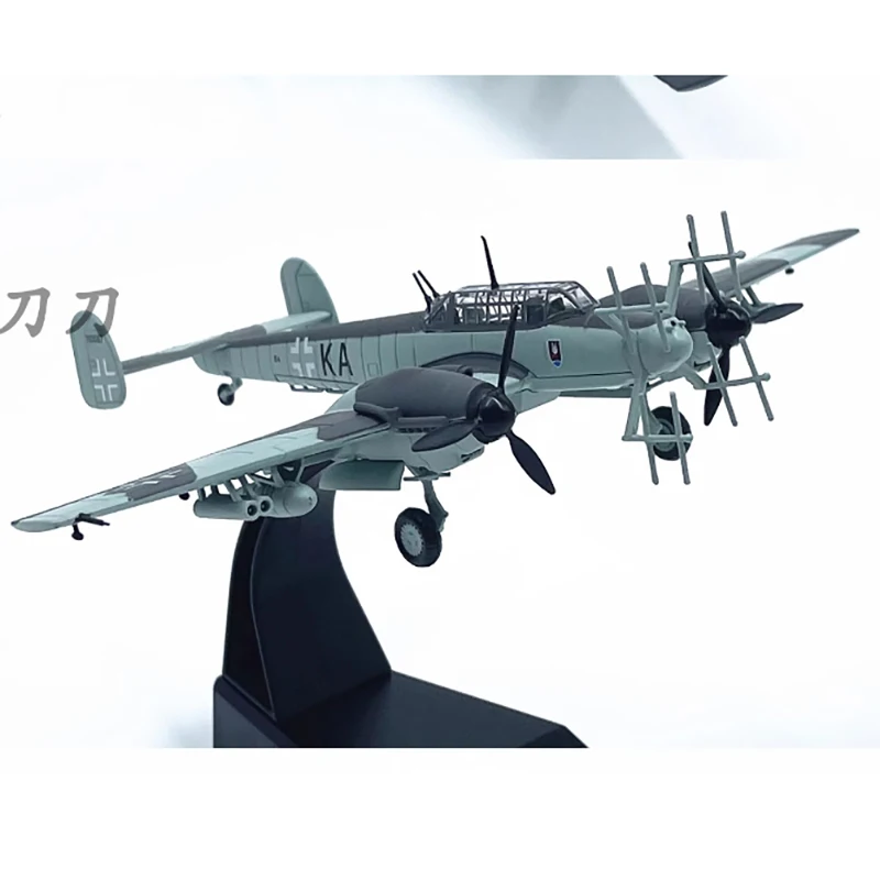 

Scale 1:100 German Bf110G-4 fighter finished Alloy aircraft simulation model Static decoration Souvenir gifts for adult boy