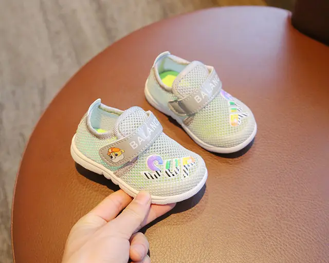 ベビー キッズ シューズ サンダル 夏 ソフト ソール 通気性 赤ちゃん