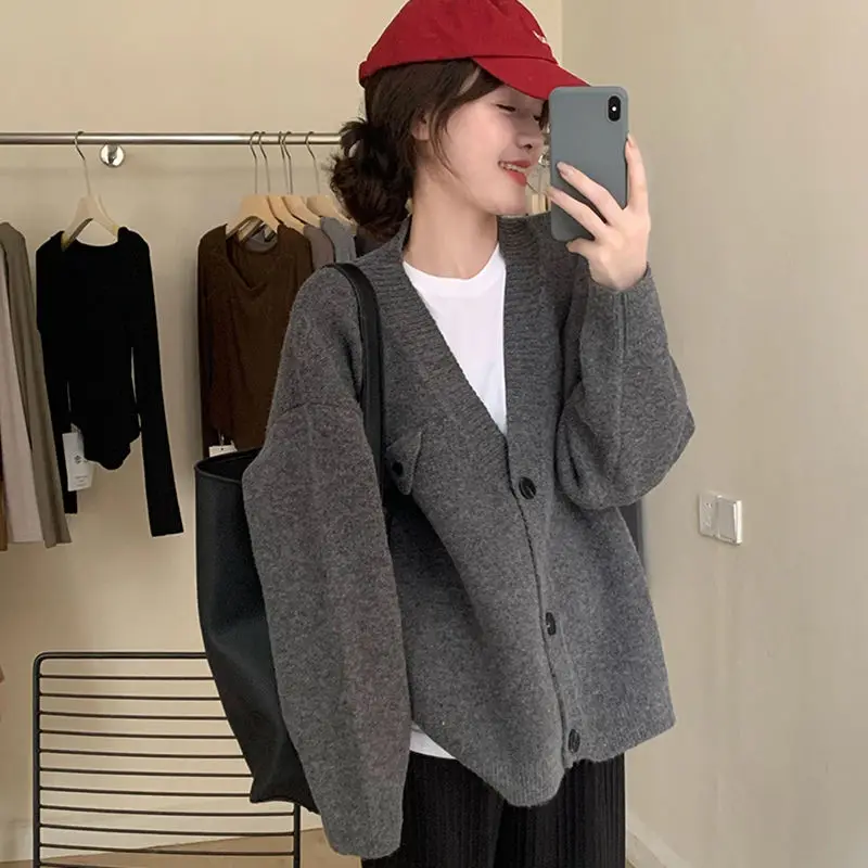 

Korean Triangle Fake Pocket Sweater Cardigan Women Loose Lazy V-neck Long Sleeve Single Breasted Sweater Cape Coat