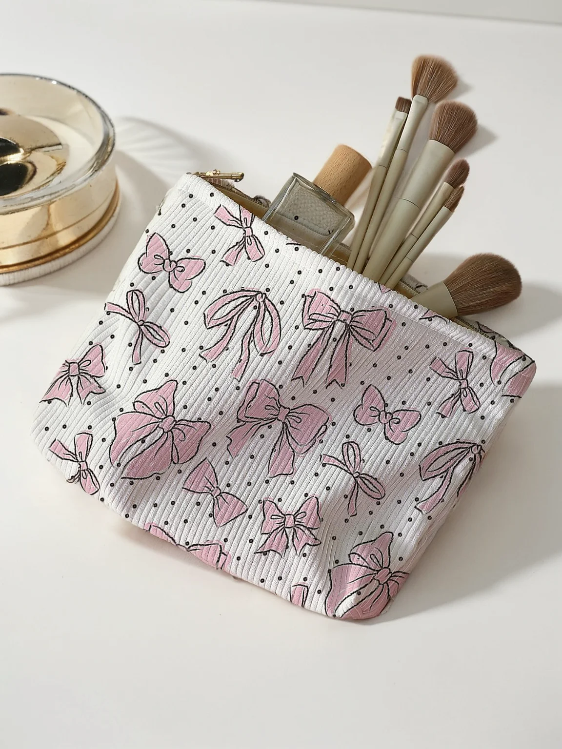 1pc，Pink bow patterned corduroy zipper makeup bag, lightweight and multifunctional makeup storage bag