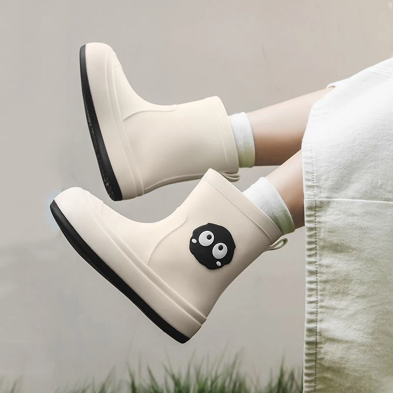 Fashionable Women's Rain Boots Plus Velvet Cotton Non-slip Waterproof Shoes Students Warm Rain Boots Short-tube Outdoor Boots