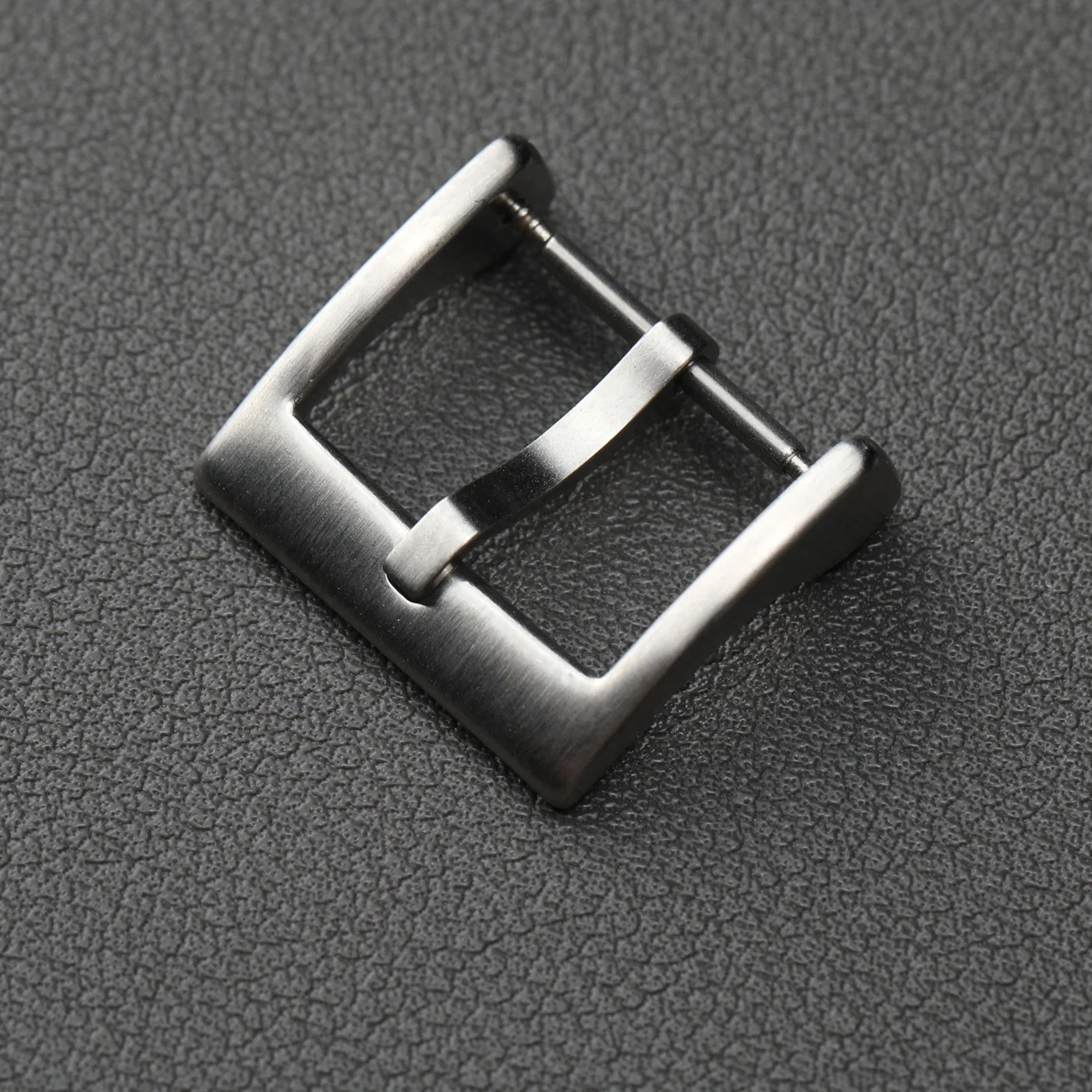 Premium Matte 316L Stainless Steel Leather Strap Buckle in Silver, Black, Gold, and Rose Gold