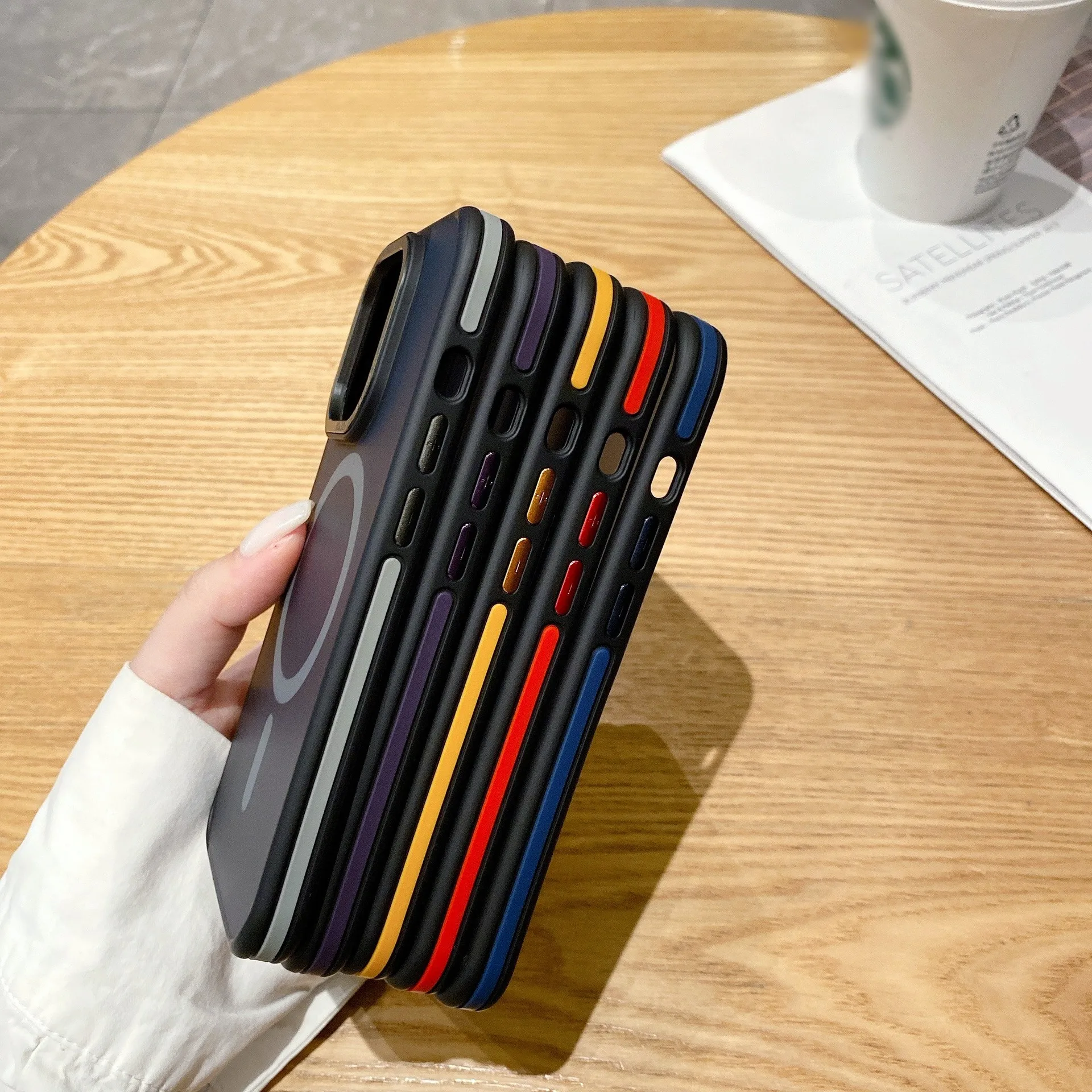 For iPhone 15 Pro Max 14Plus 13Pro Phantom Color Magnetic Phone Case Color Skincare Matte Charging Case