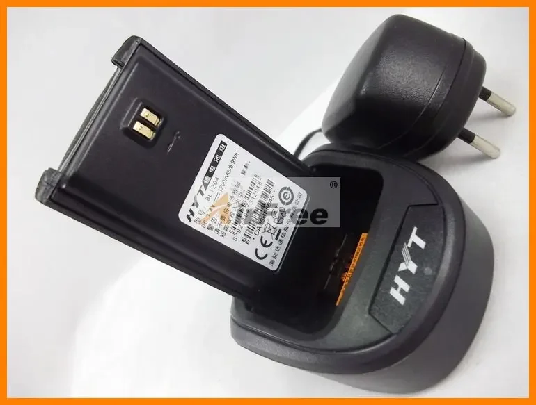 HYT TC-610 5W Portable Two Way Radio   1200mAH standard battery portable two way radio 2