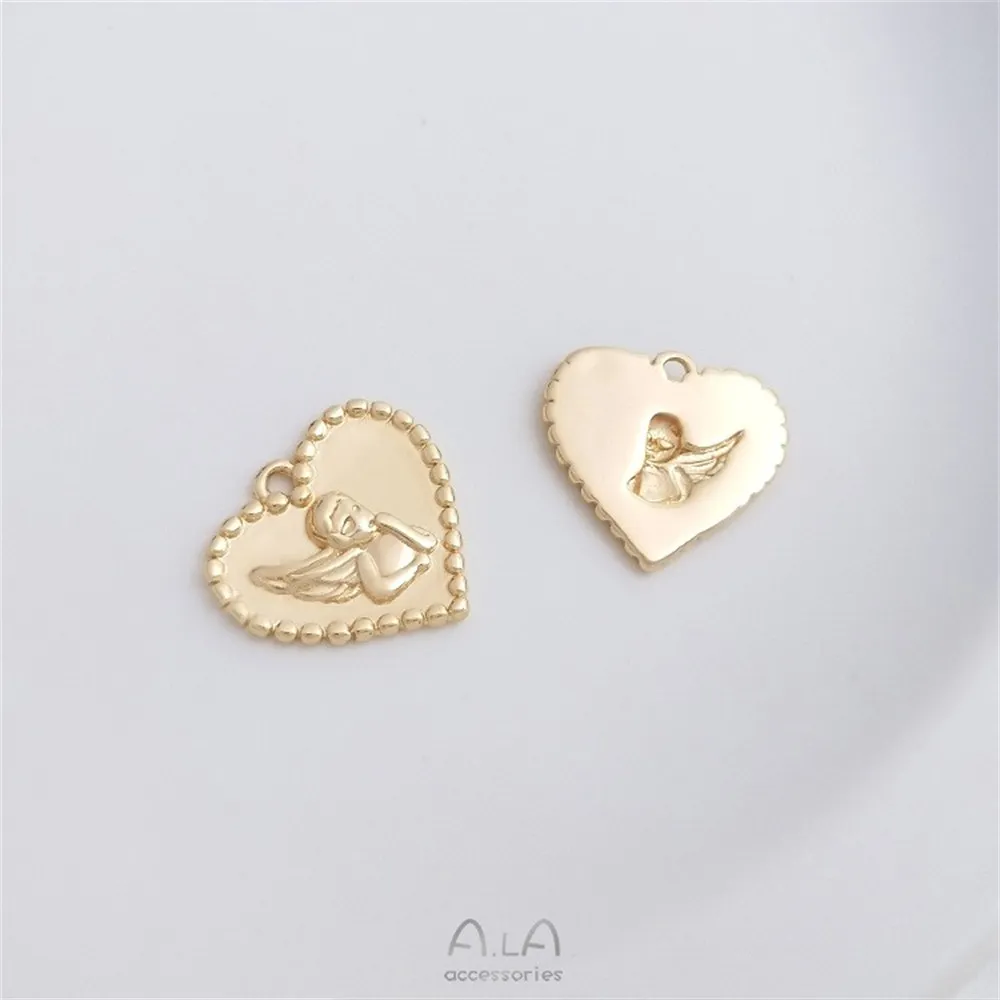 Рисунок 4 - Подвеска в форме сердца с ангелом с золотым покрытием