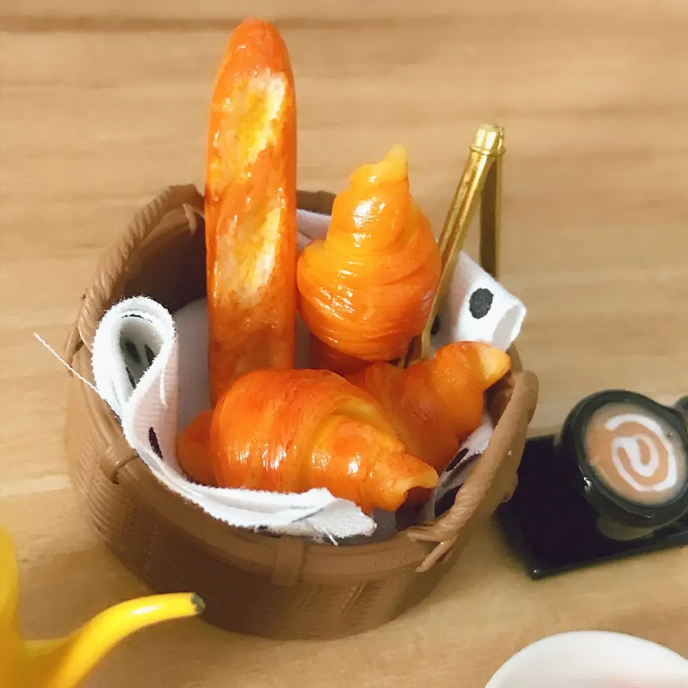ウィンナーとパンケーキ　ハンドメイド　ミニチュアフード　ミニチュアパン ウィンナーとパンケーキハンドメイドミニチュアフードミニチュアパン