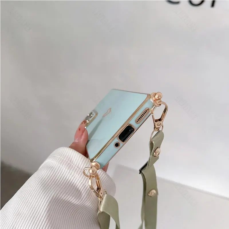 Chic Love Heart Crossbody Lanyard Phone Case