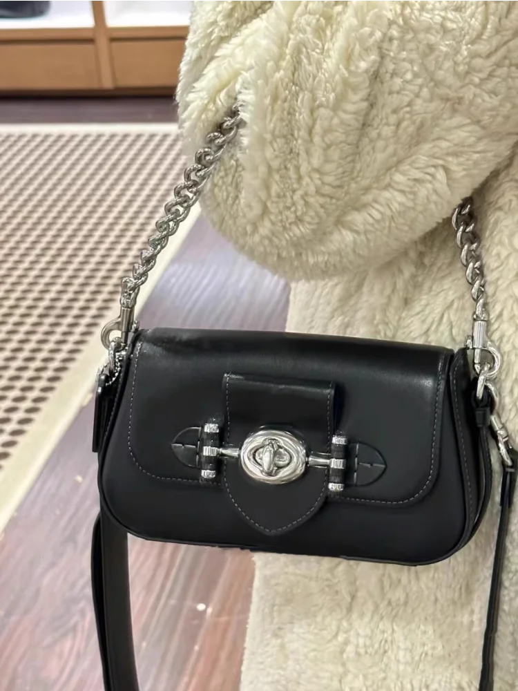 

Vintage Metal Lock Buckle Small Square Bag Thick Chain Black Shoulder Underarm Bag Hobos Women Leisure All-Match Cowhide Handbag