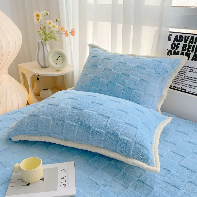 Bonenjoy 2pcs Pillowcases Winter Pillow Cover funda almohada Velvet Pillows Cases 48x74cm Cushion Cover for Home Warm Pillowslip