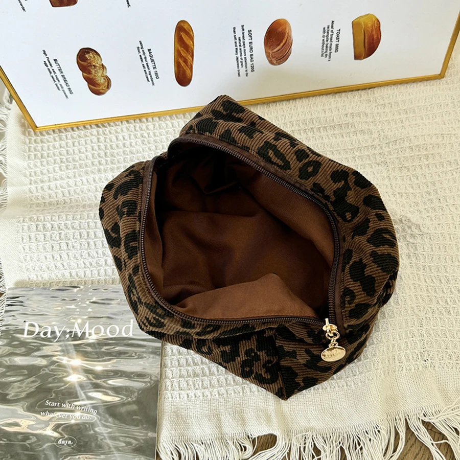 Leopard Print Makeup Bag Large-Capacity Cosmetic Organizer