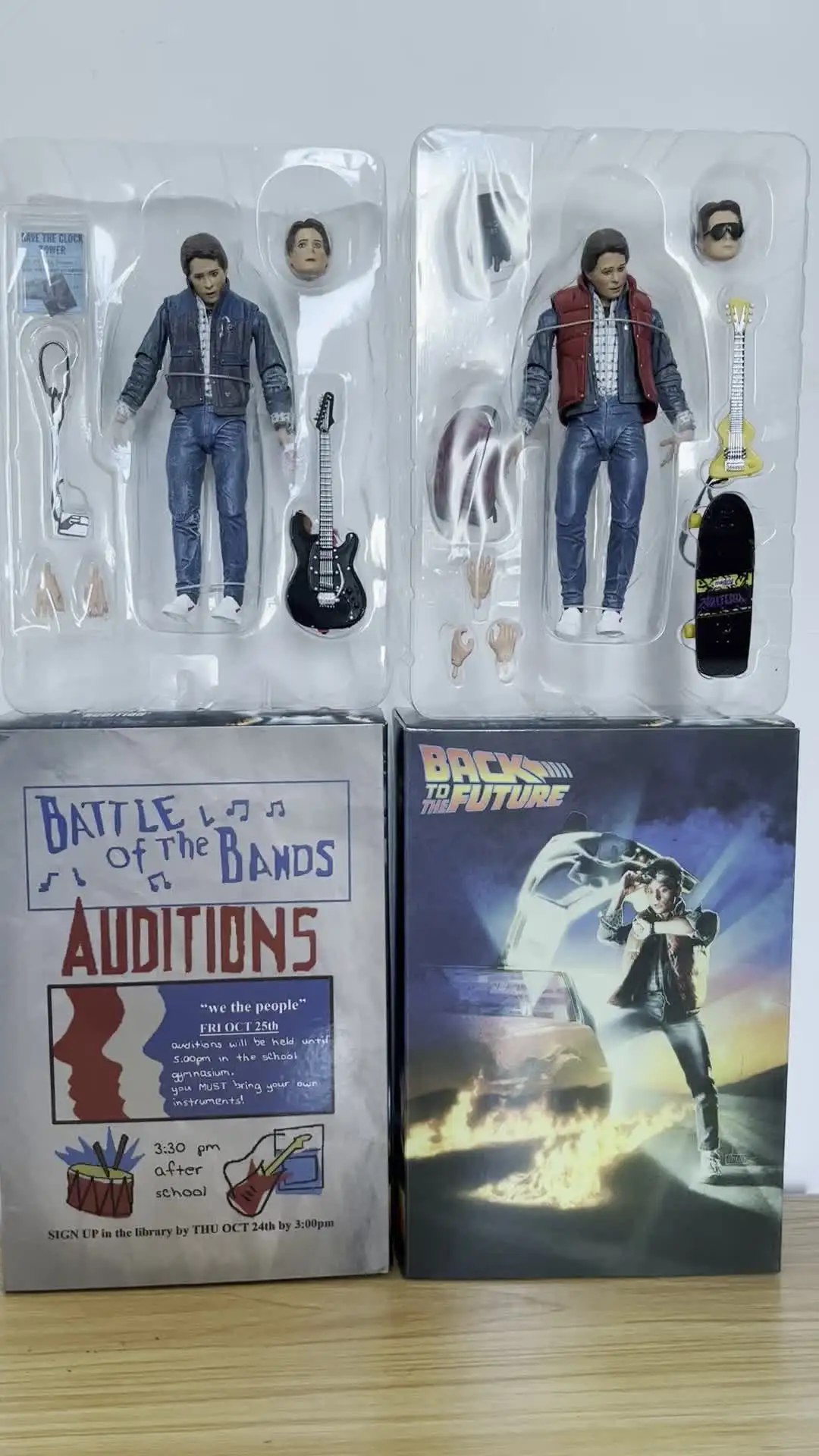 新しいバック・トゥ・ザ・フューチャー パート II NECA 1985 ギター