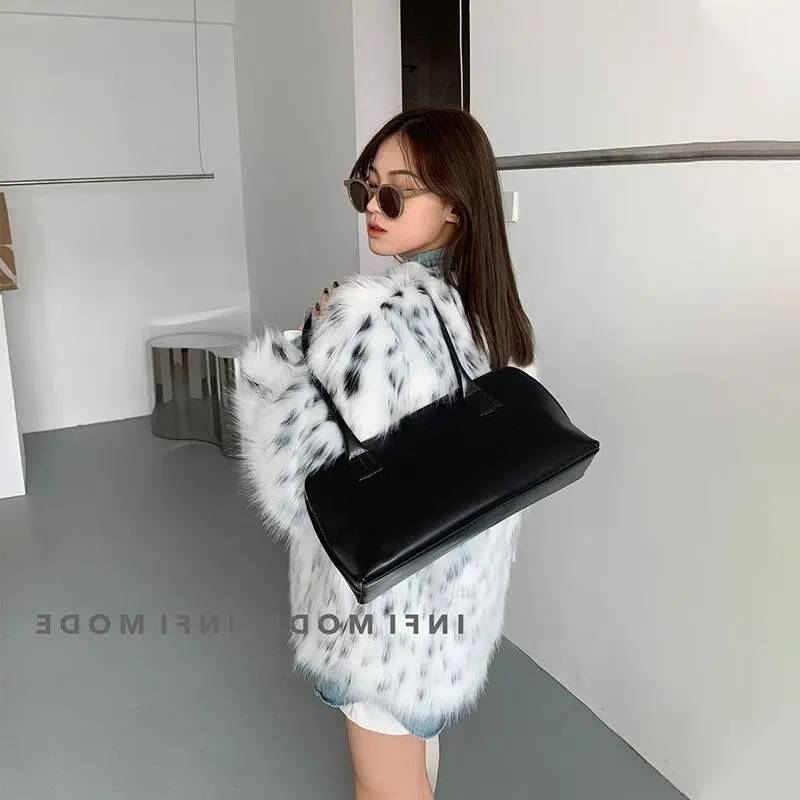 Winter Faux Fur Short Coats Women O-Neck Hairy Fluffy Party Outwear Fur Coat Tops Elegant Luxury Fur Jackets New In Veste Femme
