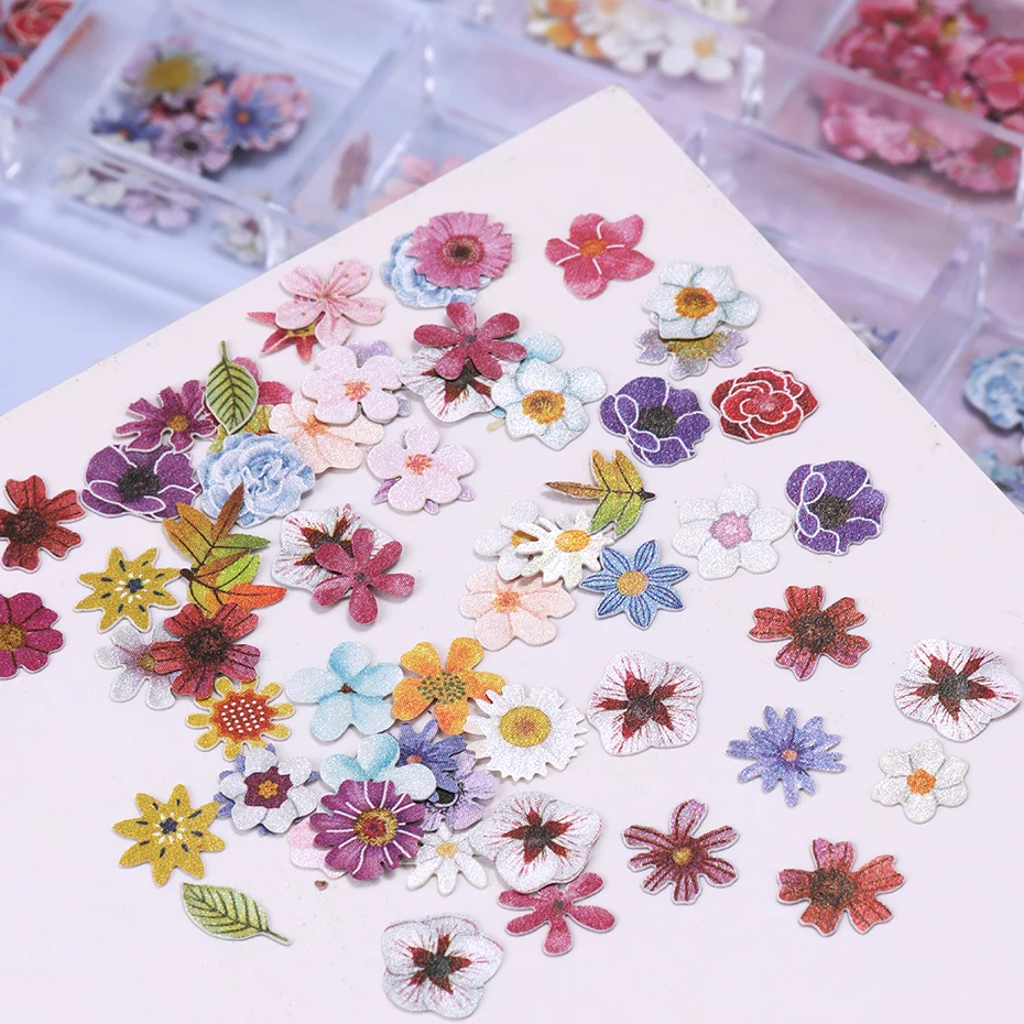 12 Grids 3D Colorful Flower Ultra-thin Resin Filling Wood Pulp Slice Small Daisy Nail Decals DIY Manicure Decoration Accessories