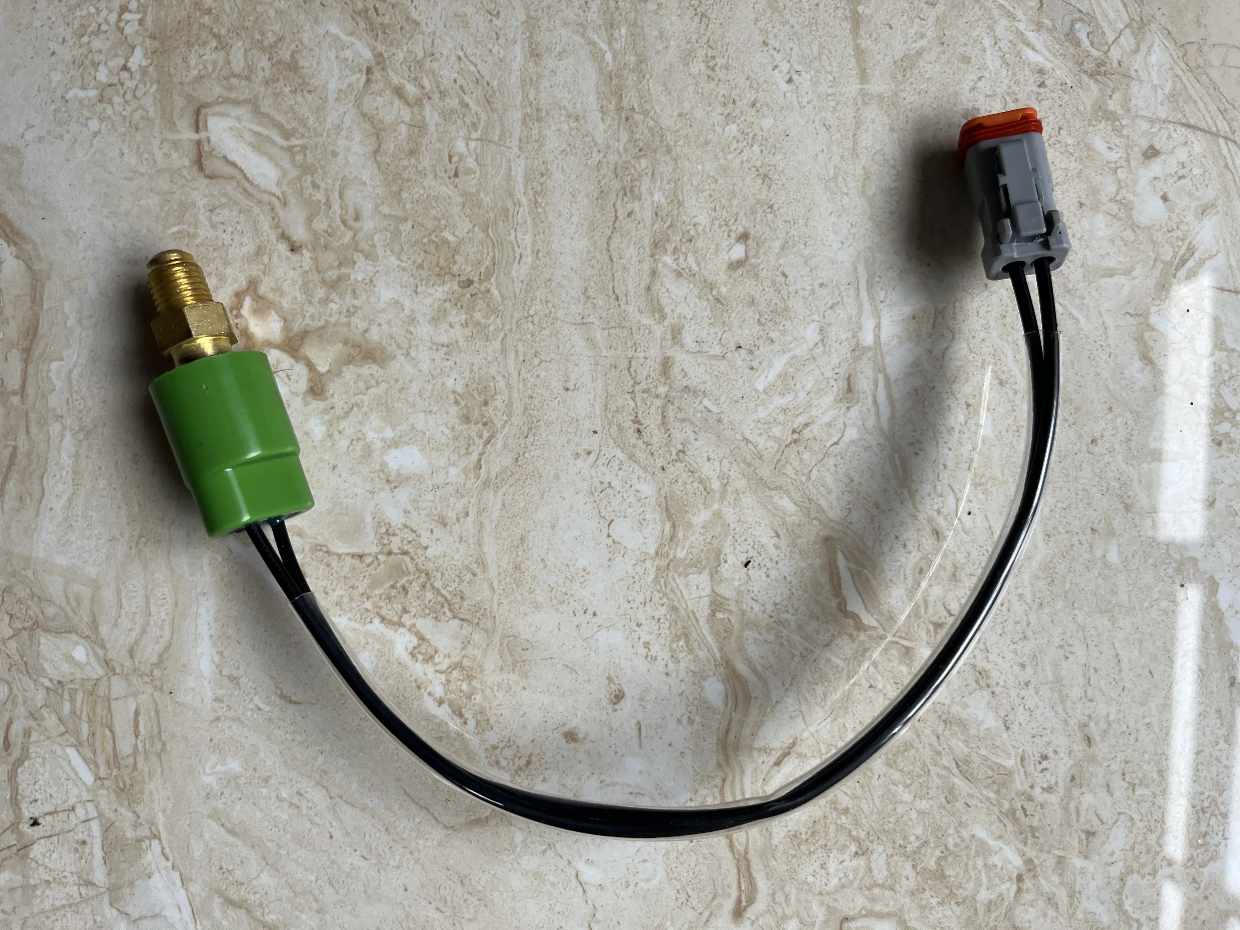 Pressure Switch 106-0179 106-0180 119-9985 102-8041 126-2938 102-8042 For CAT Caterpillar 320A 312B 312C 320B 320C 330 Excavator