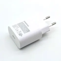 High - Performance 25W Super Fast Charge Power Adapter - EU Charger Only