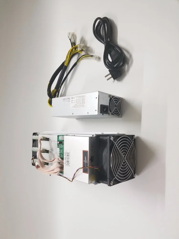 

2018 New AntMiner S9i 14T Bitcoin Miner With BITMAIN 1800W PSU Asic Miner Btc BCH Miner From Bitmain New S9
