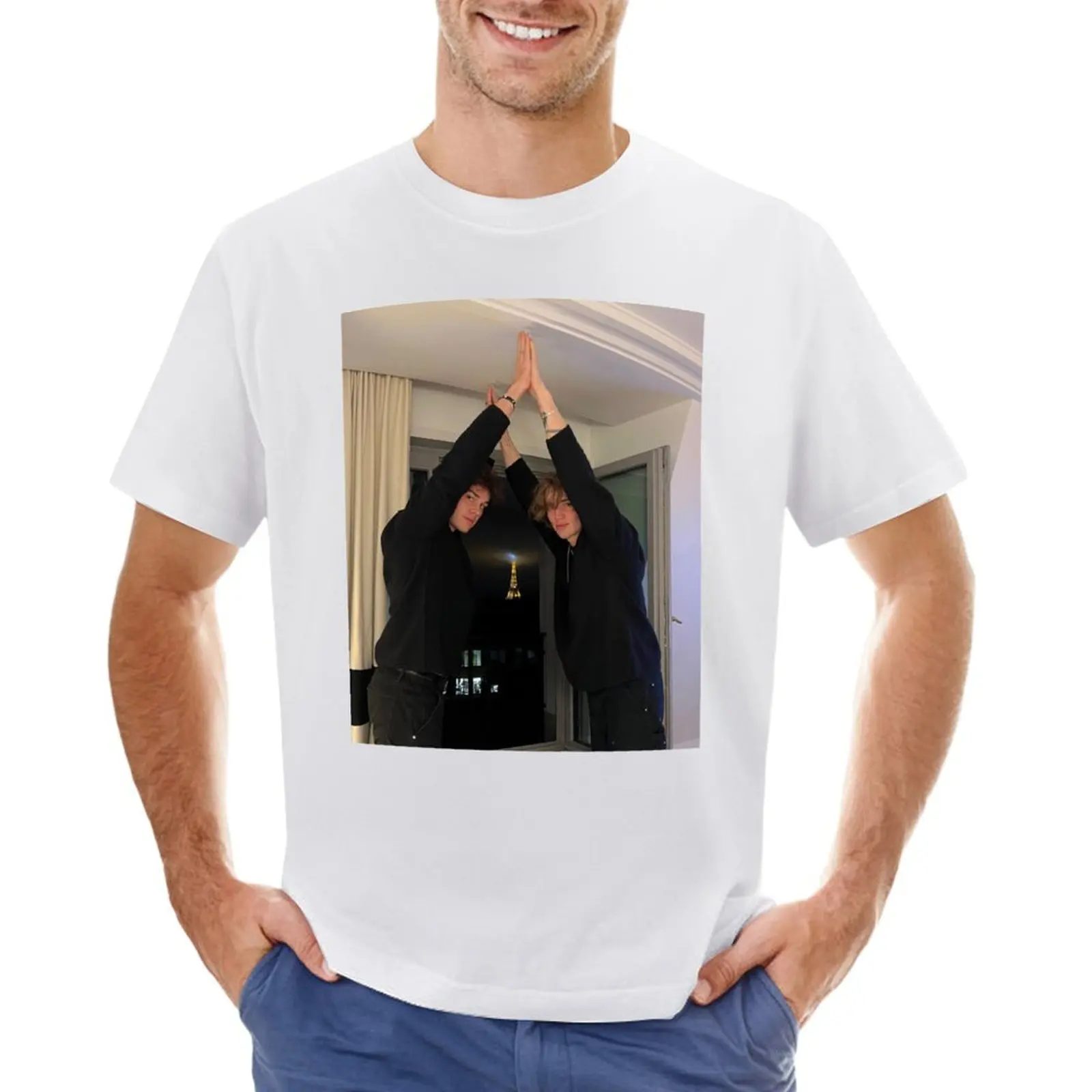 

bonjour T-shirt shirts graphic tees oversizeds sports fans Men's t shirts