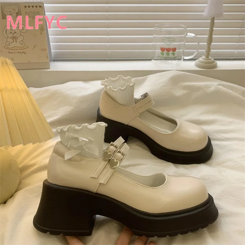 Black round toe thick soled women's shoes 2023 New Spring and Autumn Comfort Shallow cut Single Shoes Fashion Women Single Shoes
