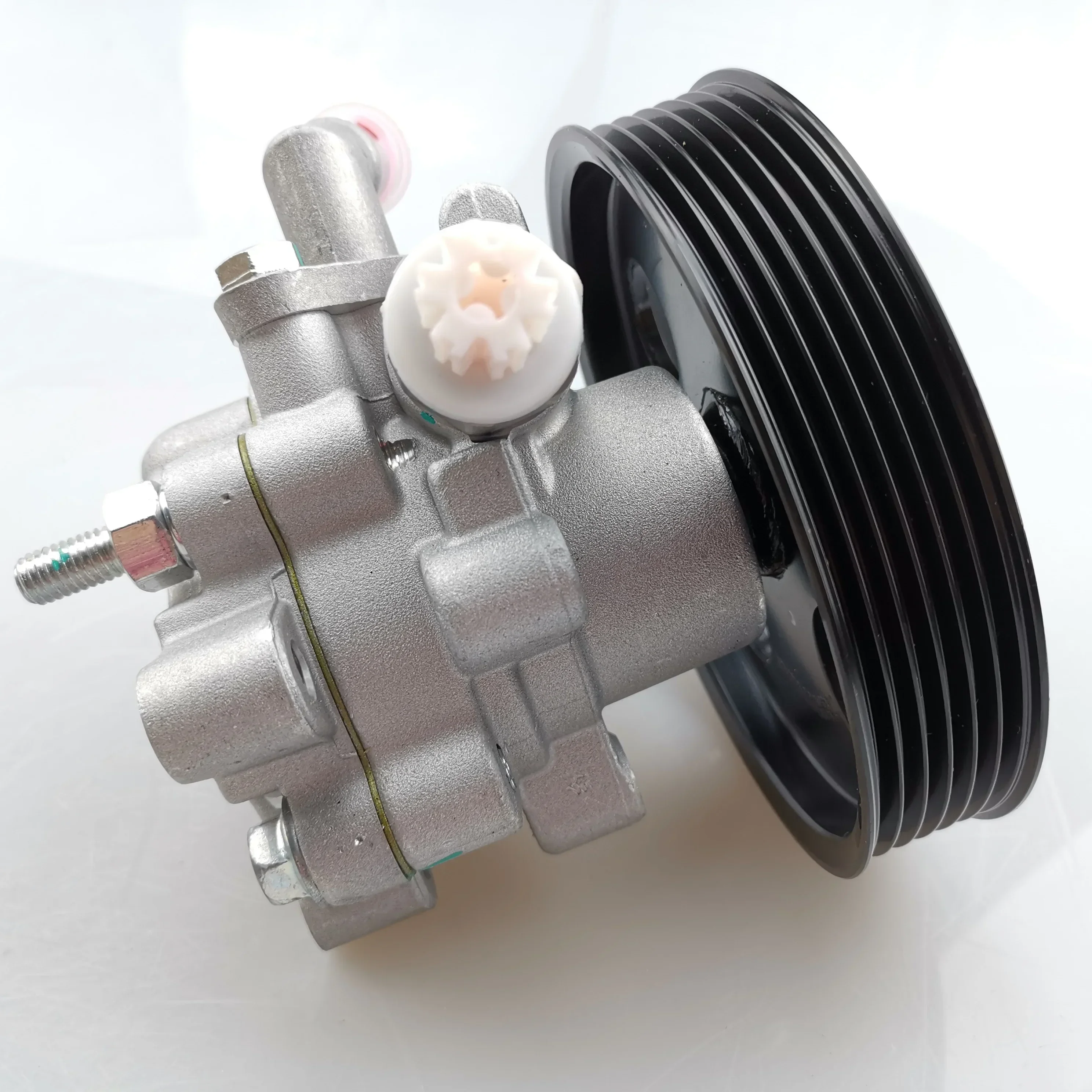 C00099406/C00441339 Power Steering Pump SAIC MAXUS T60 6PK Original Steering Pump for Trucks