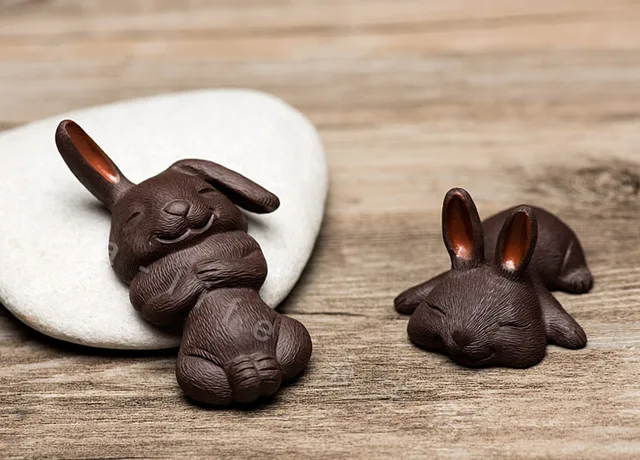 ZiSha Tea Pet Purple Clay Rabbit, Cute Bunny Sculpture Figurine