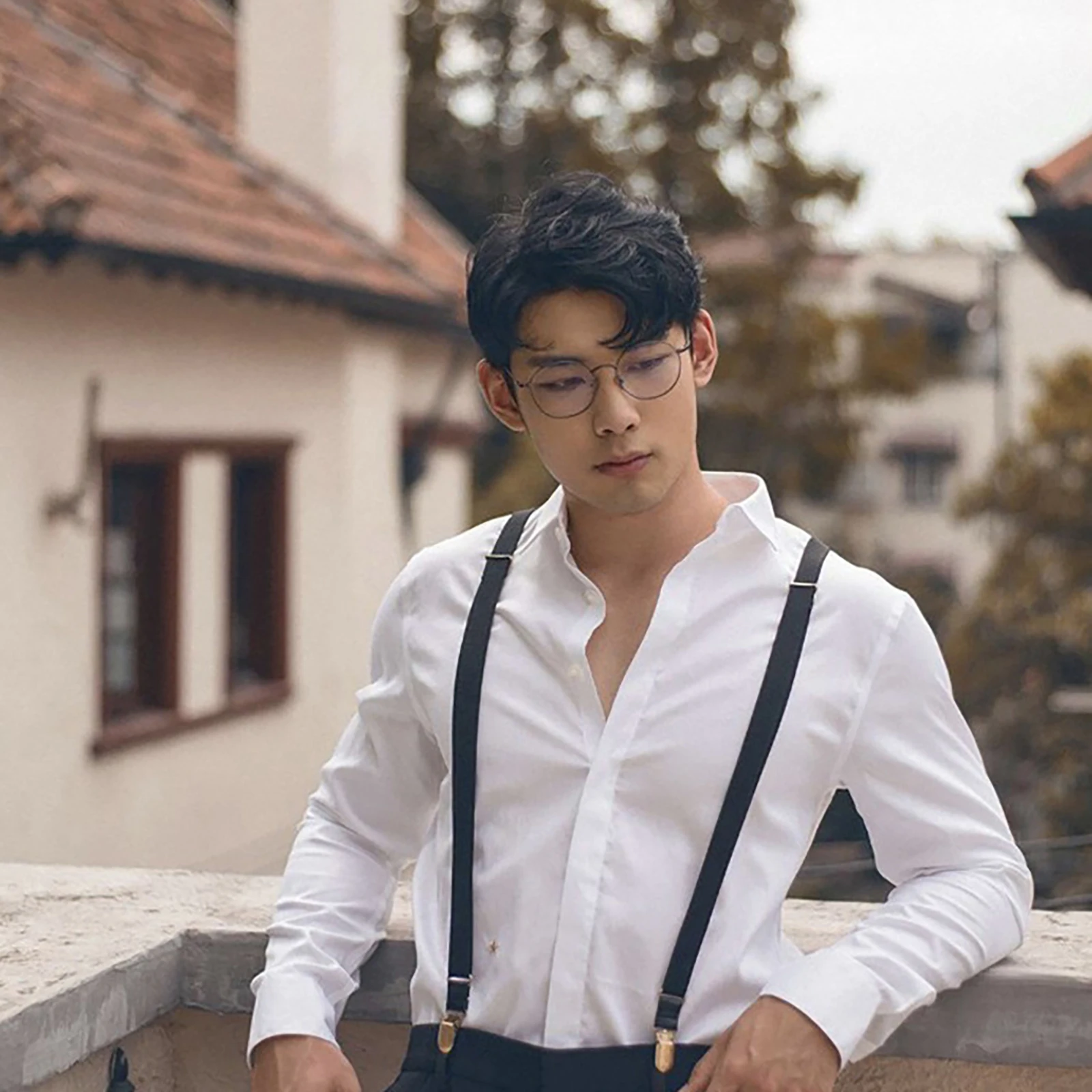 

Fashion Retro Men's Suit Strap Elastic Non-Slip Shoulder Strap Arm Strap Adjustable Elastic Trouser Strap