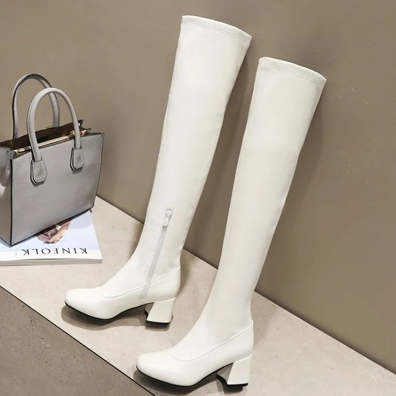 

Женские сапоги выше колена из ПУ кожи, на высоком блочном каблуке, на молнии