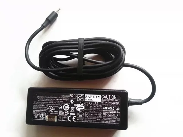 Cargador + Fuente Alimentación Para Radio Motorola CP200D, CP200XLS