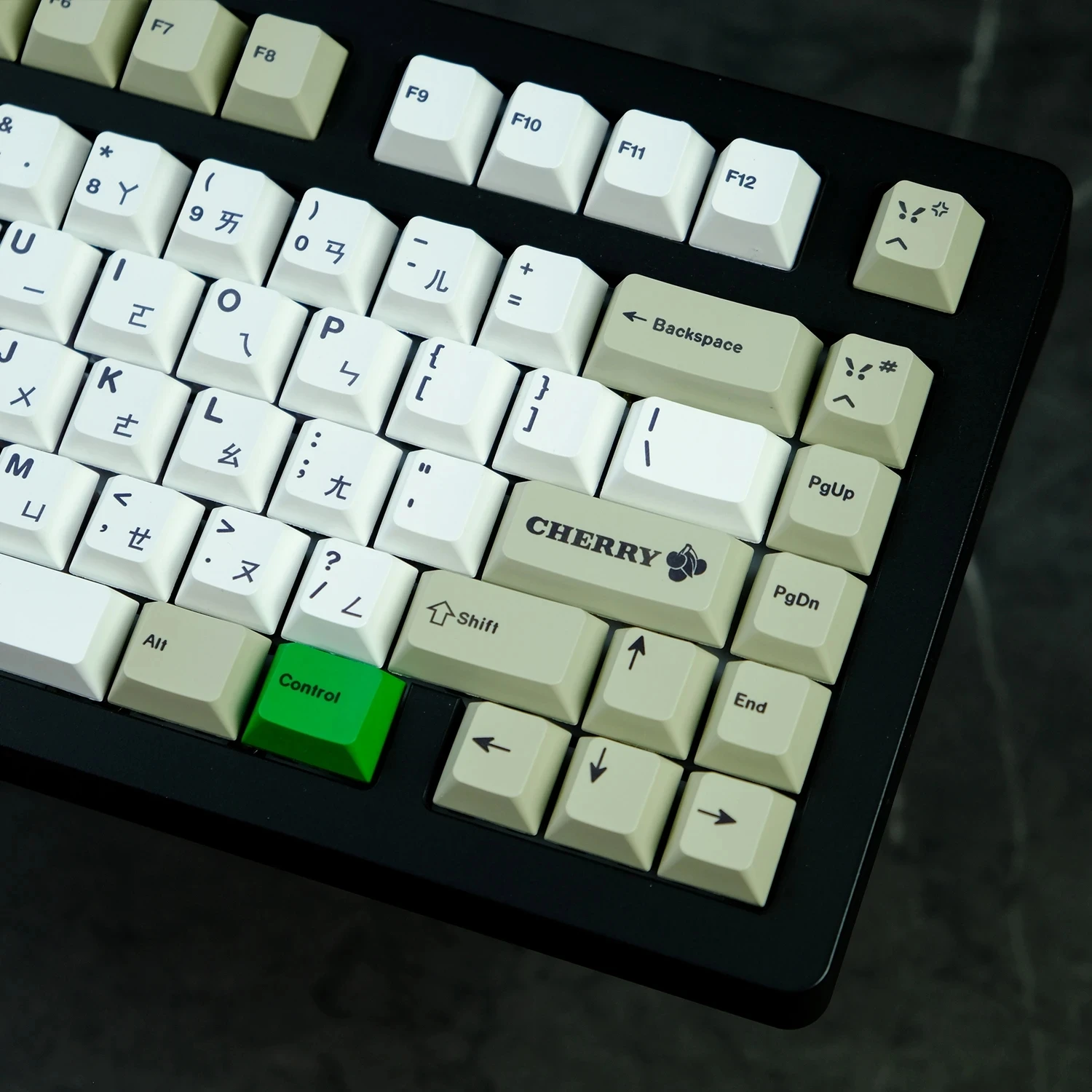 Gmk-tecla Tuya Clássica Conjunto Gmk Retro Cinzento Branco Pbt Capa de Tintura Perfil Tecla para Alice Cereja - Imagem 2