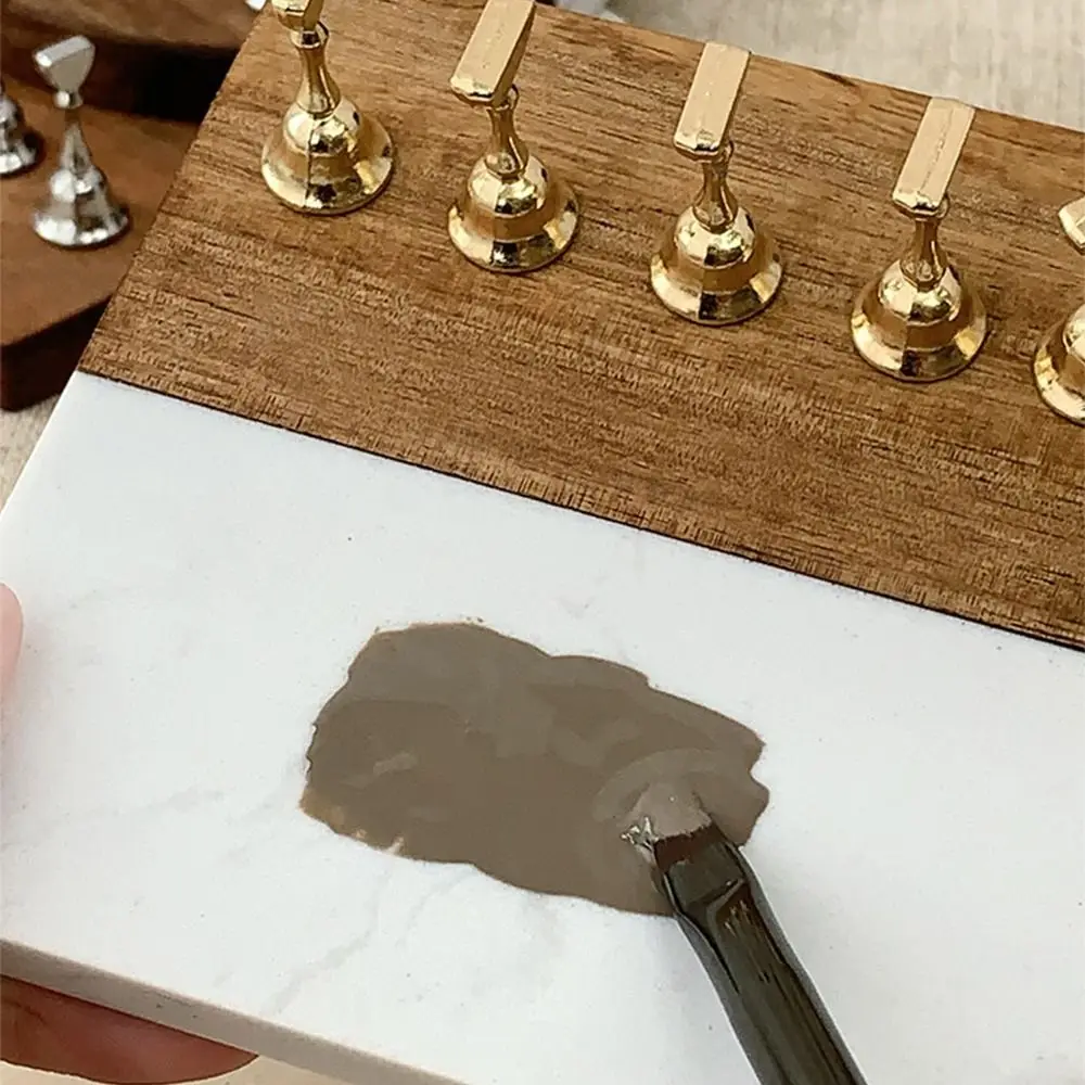 사각형/둥근 베이스 마그네틱 네일 아트 홀더 강력한 자기 재사용 가능한 거짓 ..