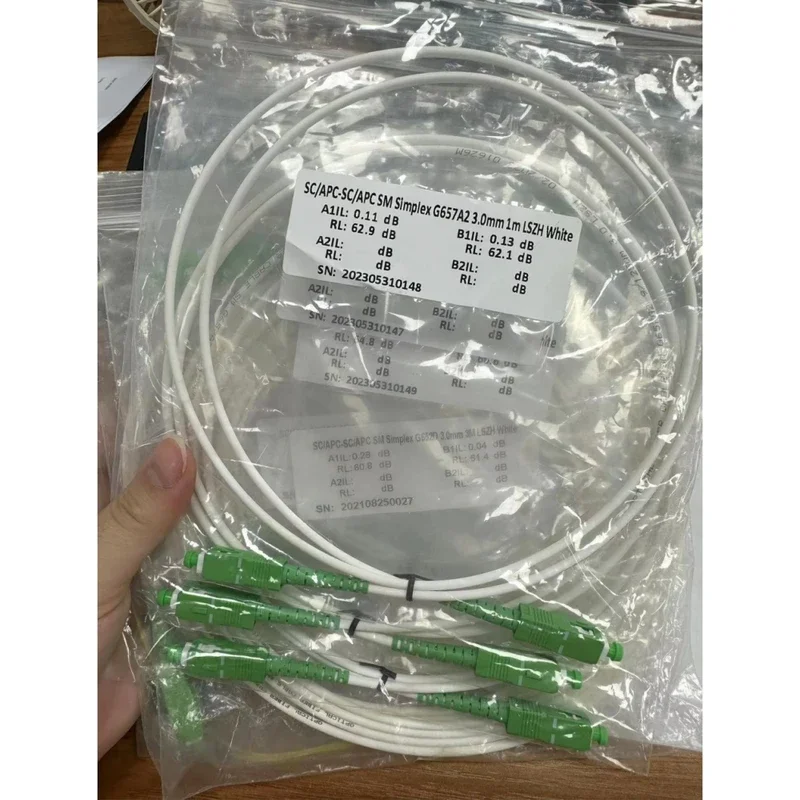 50Pcs 1/2/3meter SC/APC Fiber Optic Path Cord Singlemode G657A2 Simplex 3.0mm White LSZH Jacket Fiber Jumper Cable Optical Fiber