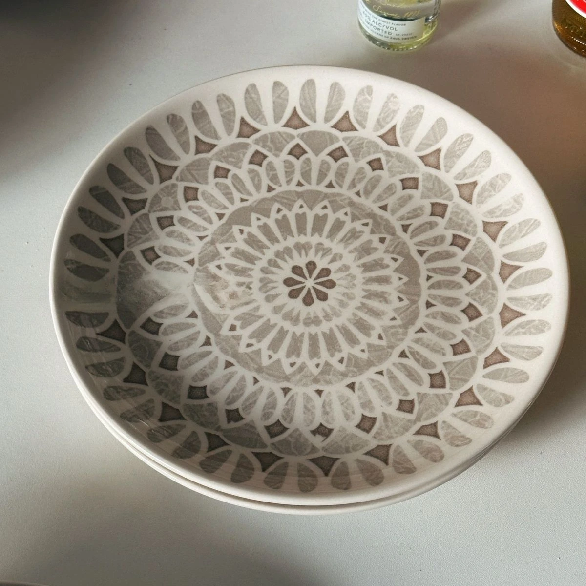 Ceramic Round Shape Floral Plates Dinner Sets Large Capacity Large Plate Dessert Salad Plate Beautiful Table Tableware Services