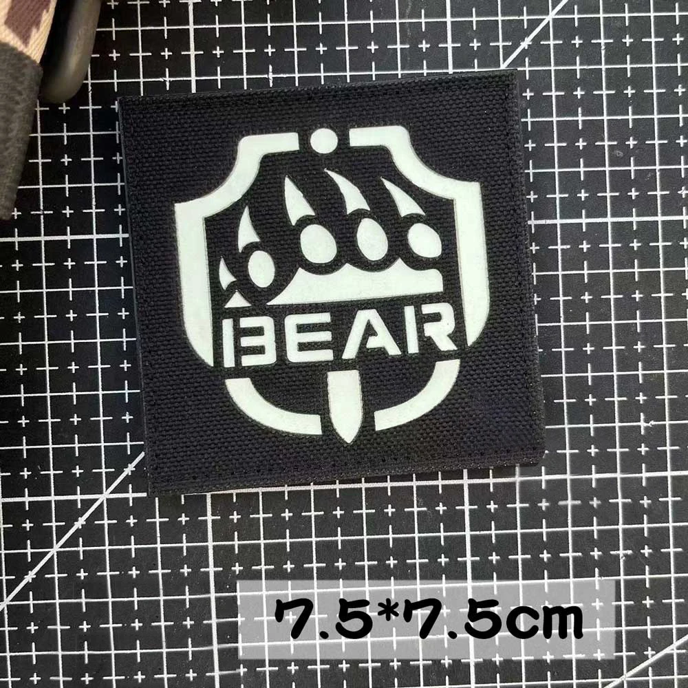 thumbnail image 1 of Parche de PVC de Escape From Tarkov IR para mochilas, pegatinas tácticas, parches bordados para ropa, insignias morales USEC BEAR con gancho y bucle, 1 of 4