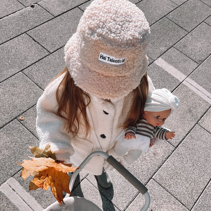 https://ae01.alicdn.com/kf/S0a8e8295fcbd40e4a4c0c463d69e2bc0M/Winter-Baby-Girl-Boy-Bucket-Hat-Cute-Lamb-Wool-Letter-Kids-Fisherman-Hat-Parents-Child-Hats.jpg