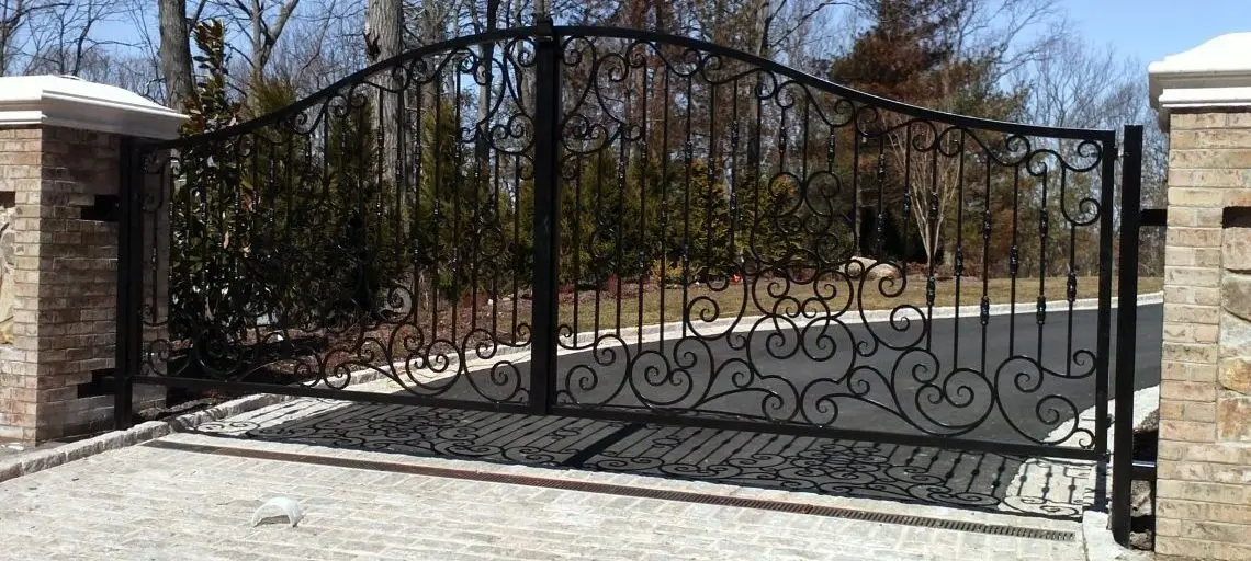 China Professional Iron Gates Wrought Iron Gate Double Door Iron Gates 4